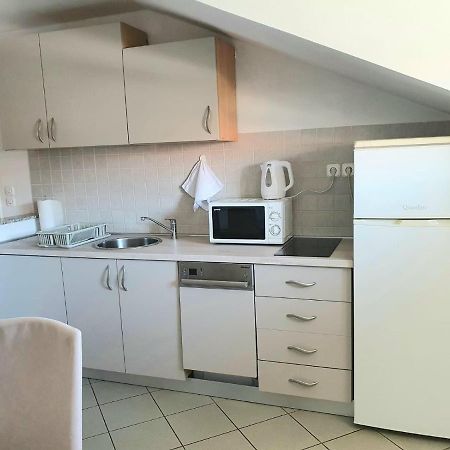 Apartment Lily Near Zagreb Airport Velika Gorica Exterior foto