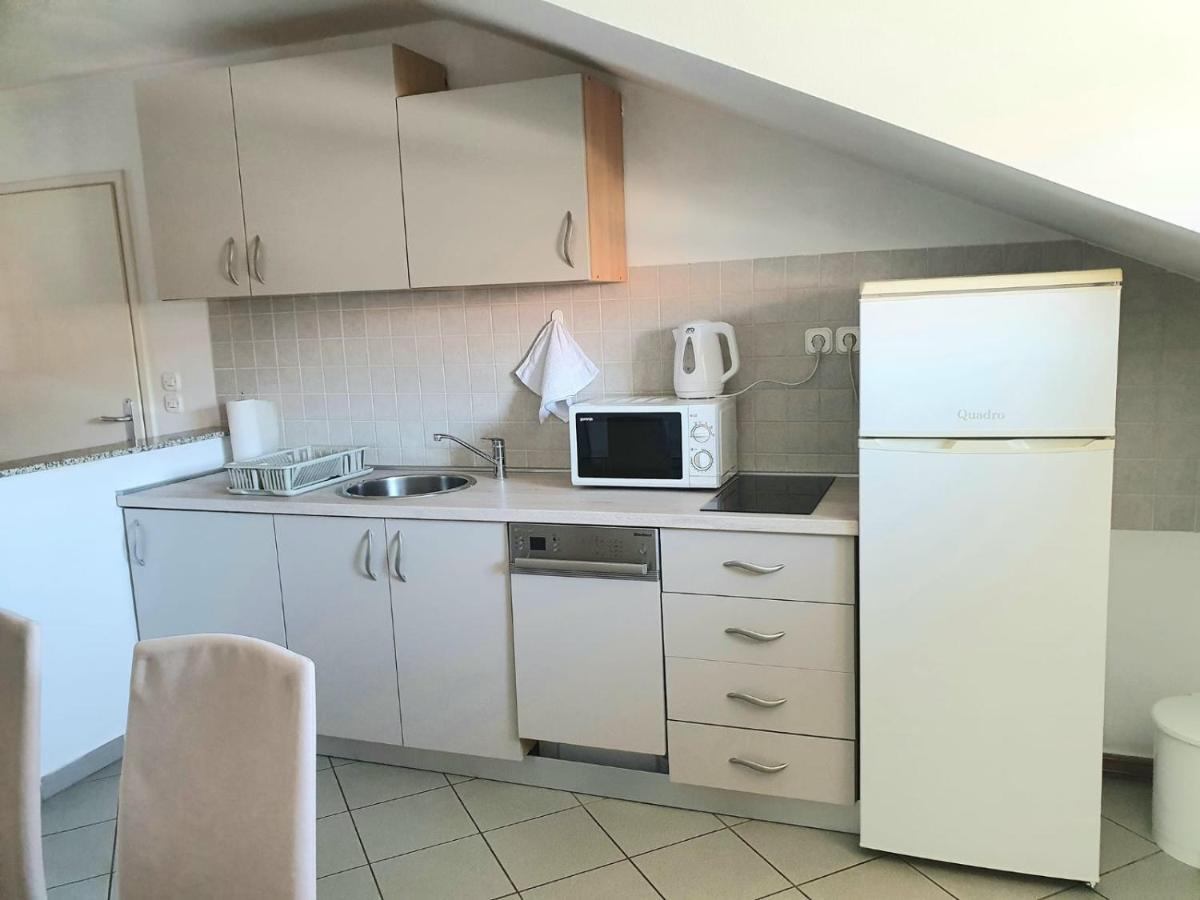 Apartment Lily Near Zagreb Airport Velika Gorica Exterior foto